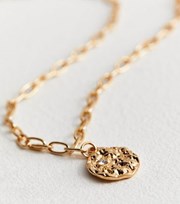 New Look Gold Beaten Circle Pendant Necklace